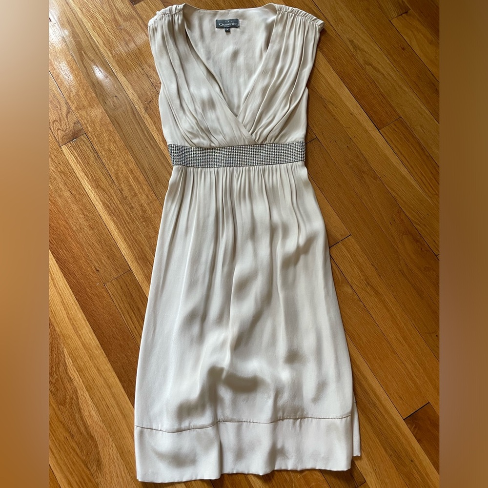 Cocktail dress by Queenie